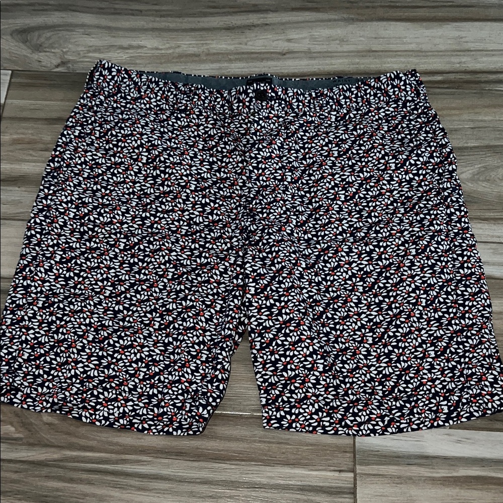 J. Crew Stanton floral Navy Red and White Floral Shorts
